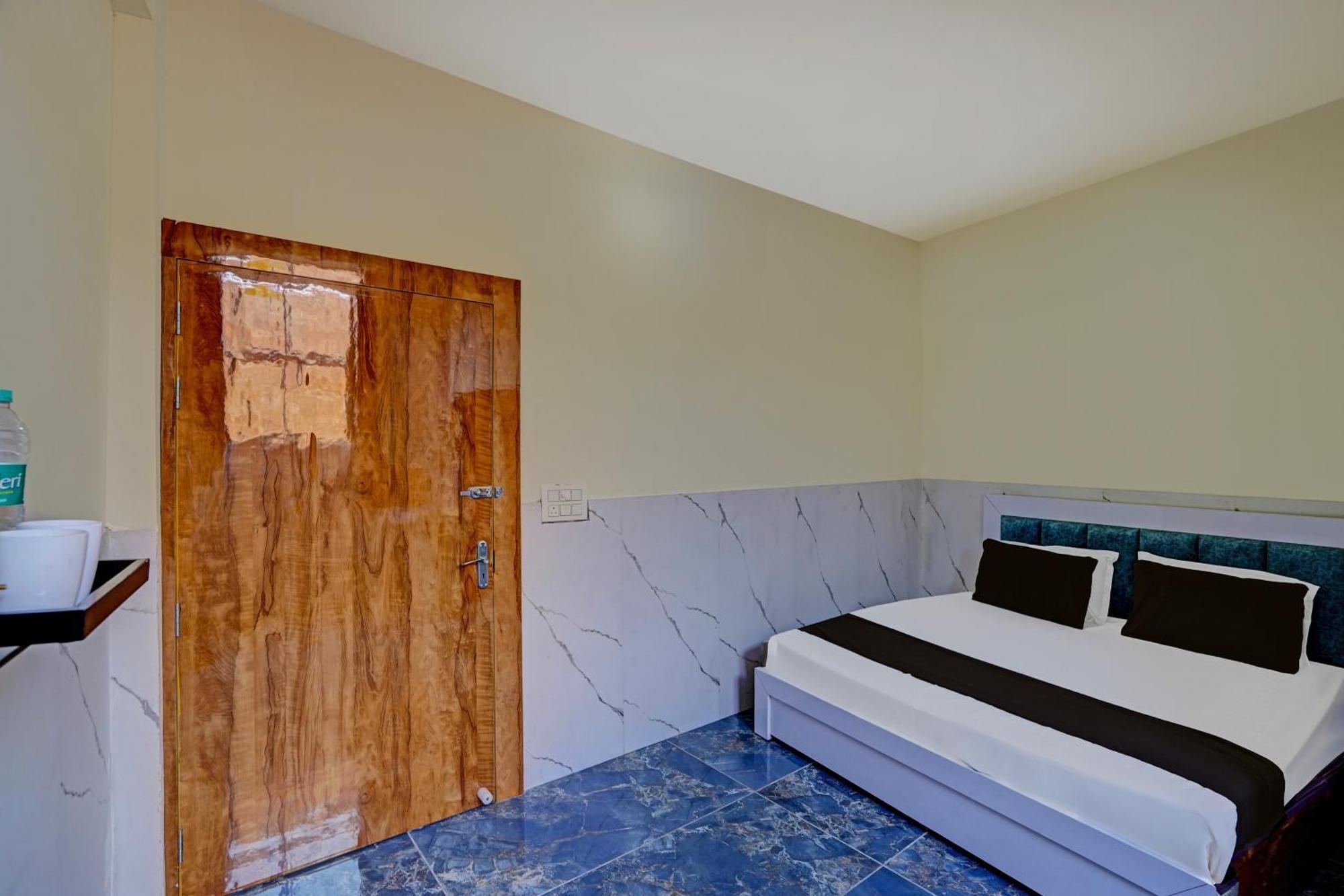 Hotel O Abhinav Hotel Noida Zewnętrze zdjęcie